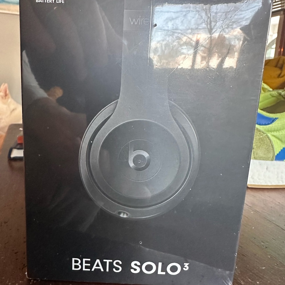 Beats Solo3 Wireless Headphones - Black